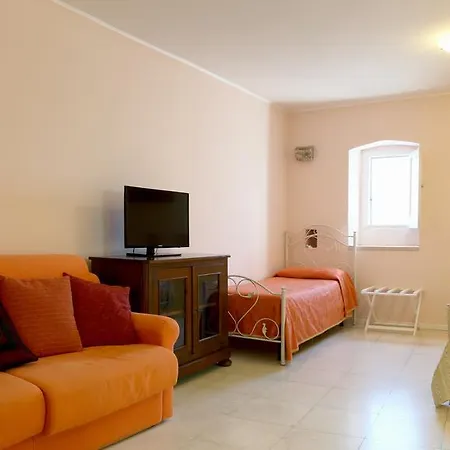 Bed & Breakfast B&B Dimora Muzio And Restaurant Gallipolli