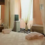 Bed & Breakfast B&B Dimora Muzio And Restaurant