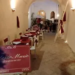 Bed & Breakfast B&B Dimora Muzio And Restaurant