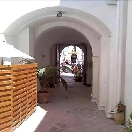 Dimora Muzio And Restaurant 3*