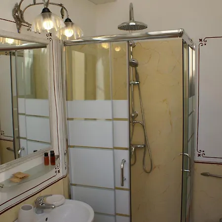 Dimora Muzio And Restaurant Panzió 3*