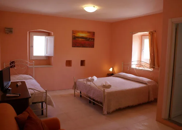 Bed & Breakfast B&B Dimora Muzio And Restaurant 3*